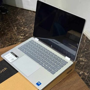 HP OmniBook 5 Flip Laptop